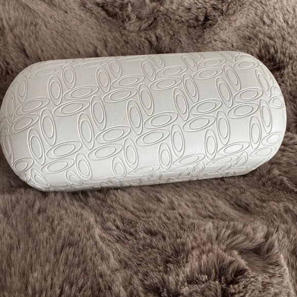 NW/OUT tags Oakley Suglasses Backhand Crystal Snowflake - Picture 6 of 9